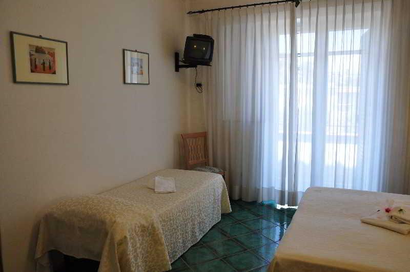 Hotel La Marticana Ischia Buitenkant foto