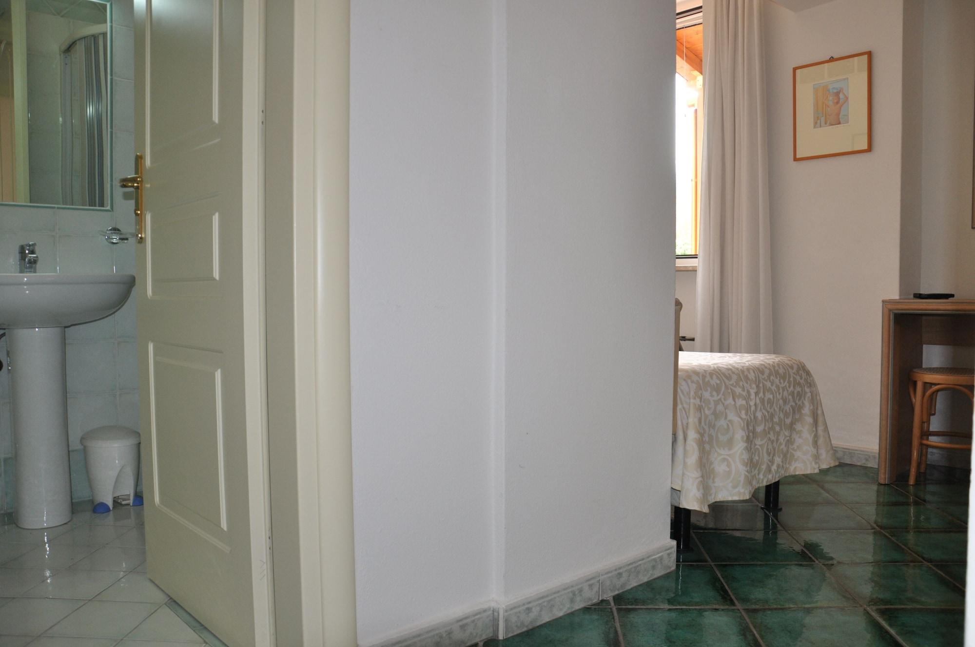Hotel La Marticana Ischia Buitenkant foto