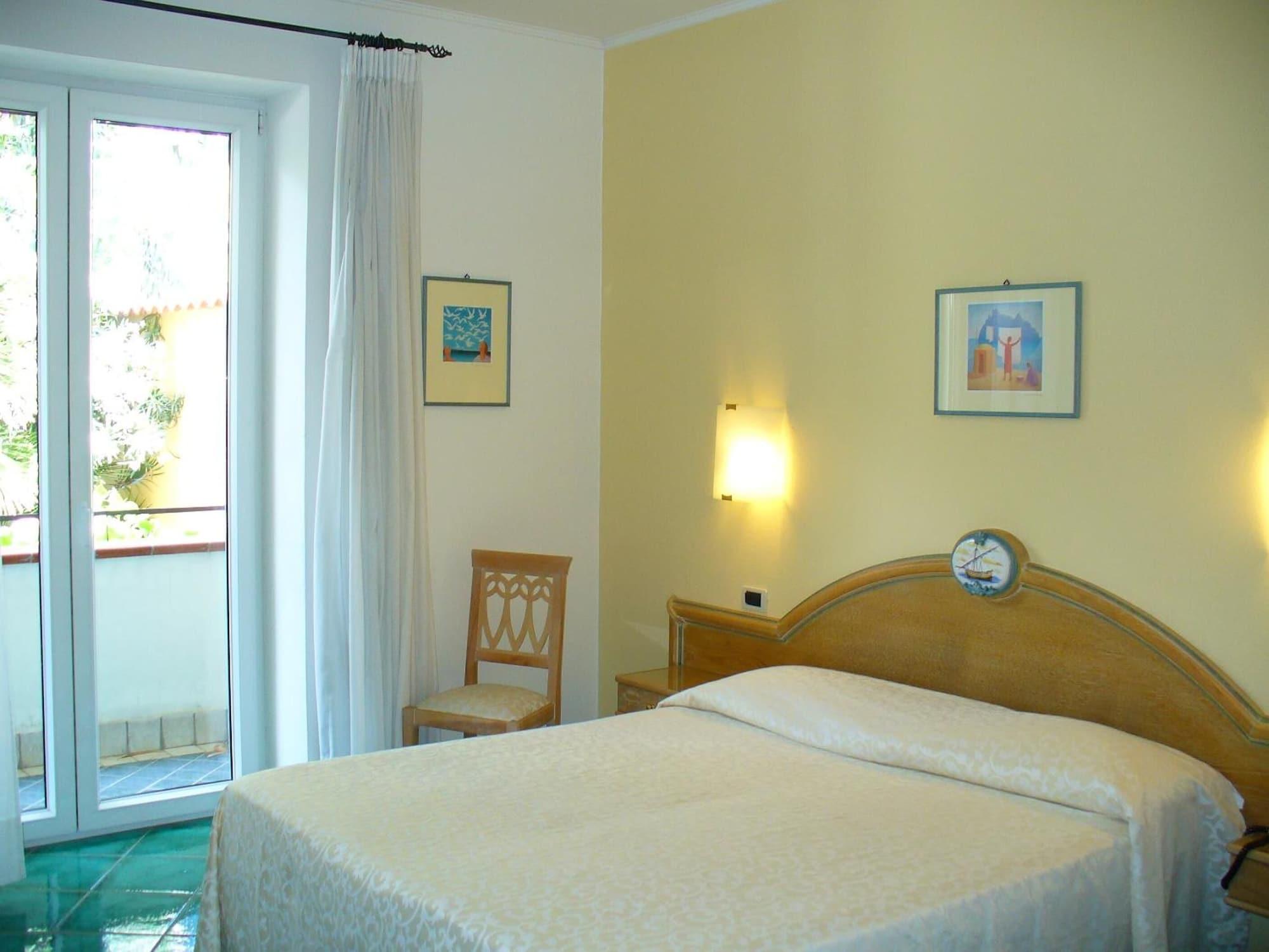 Hotel La Marticana Ischia Buitenkant foto