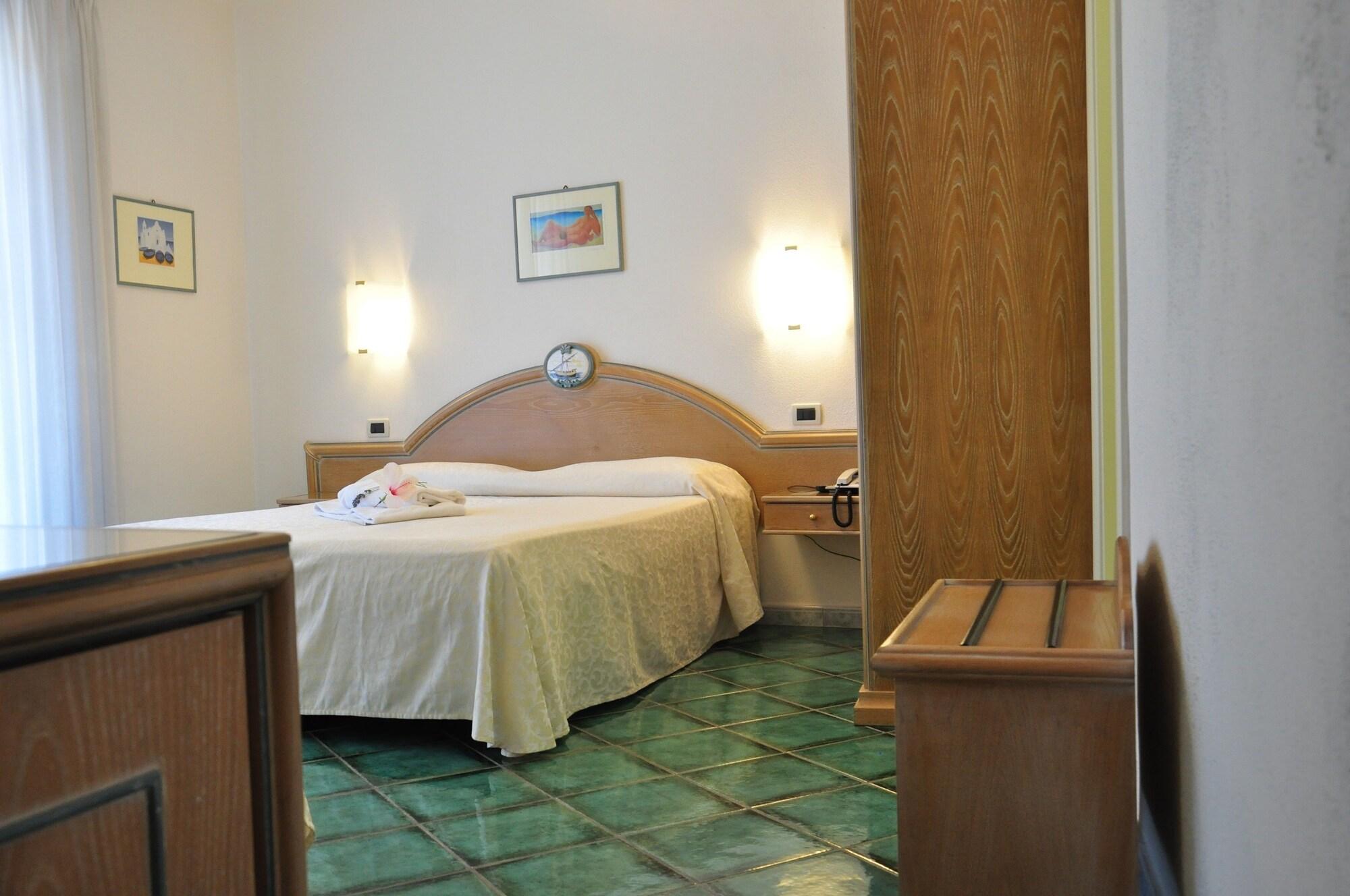 Hotel La Marticana Ischia Buitenkant foto