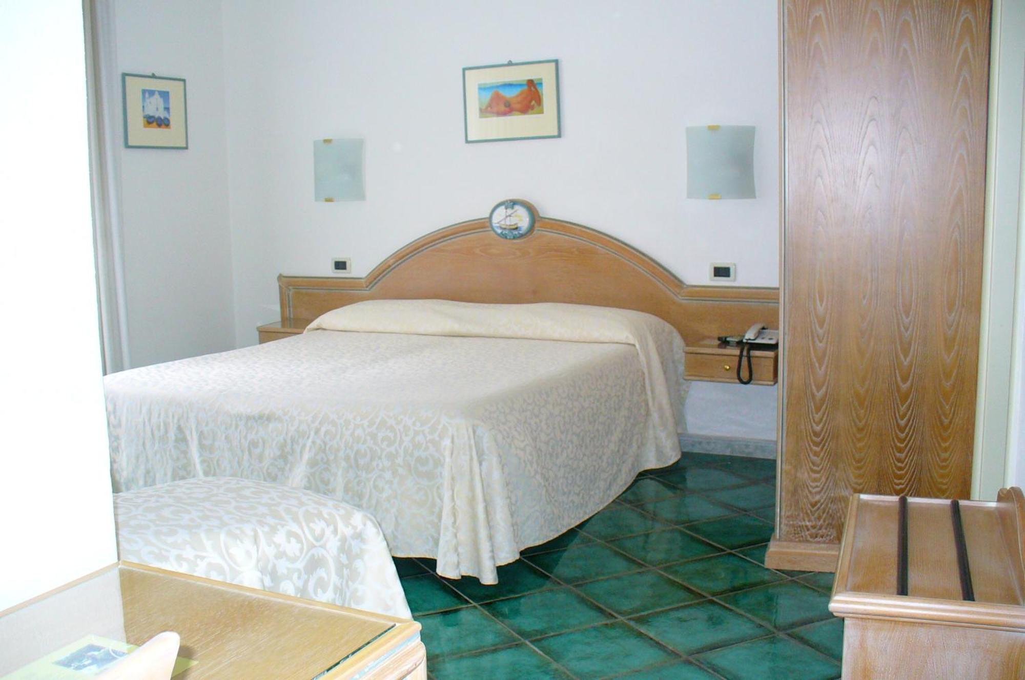Hotel La Marticana Ischia Buitenkant foto