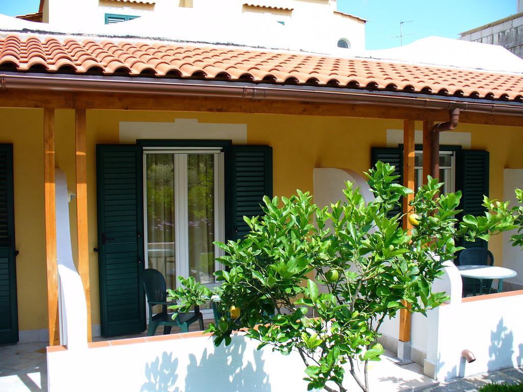 Hotel La Marticana Ischia Buitenkant foto