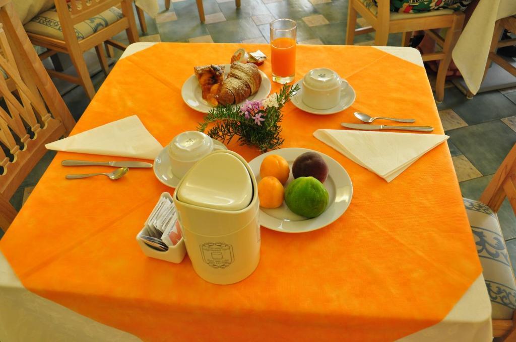 Hotel La Marticana Ischia Buitenkant foto