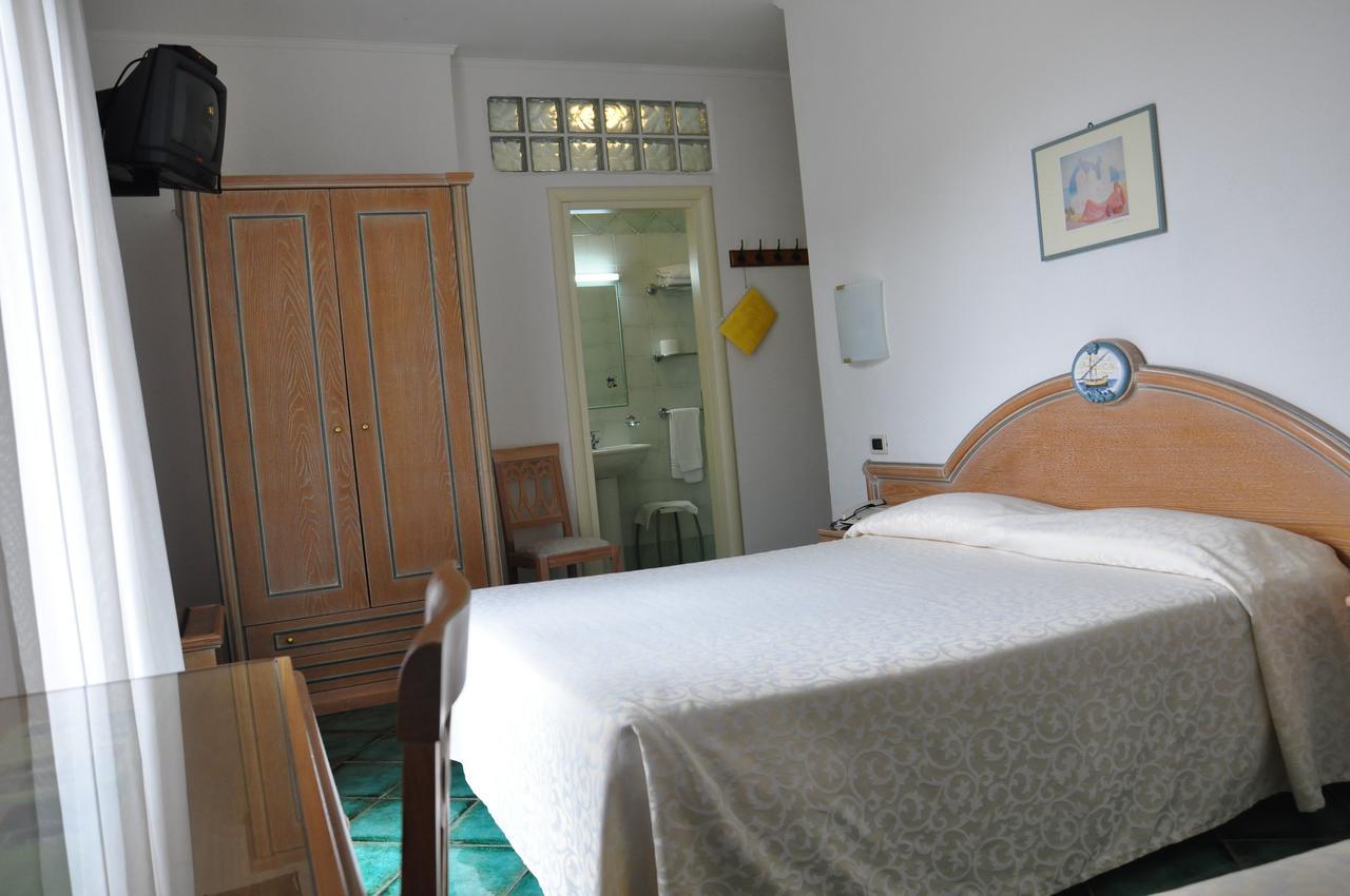 Hotel La Marticana Ischia Buitenkant foto
